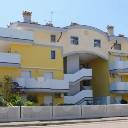 In Close To The Apartment *